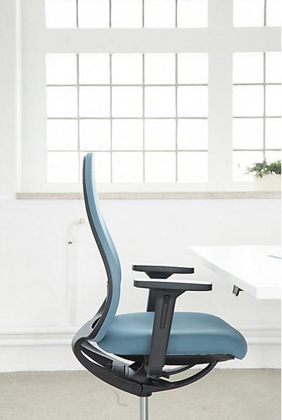 Actual product image Topstar Swivel chair Sitness Art SA50O2MX66 sw/bl