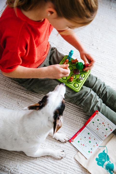 Produktbild Smart Games Walk The Dog (Englisch, Französisch, Italienisch, Deutsch)
