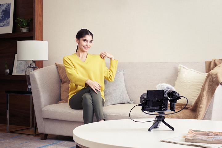 Produktbild Sony Alpha 6400 Kit (16 - 50 mm, 24.20 Mpx, APS-C / DX)