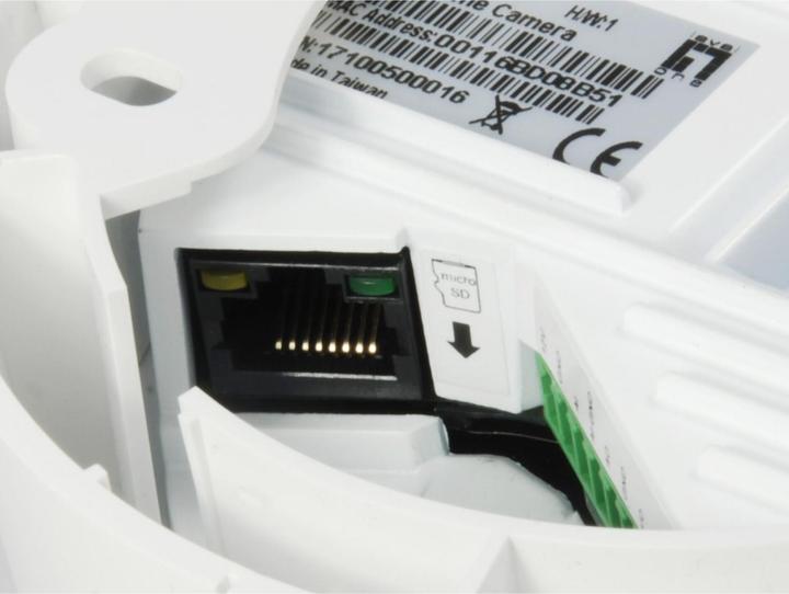Actual product image LevelOne IP Camera FCS-3303 (2040 x 1536 pixels)