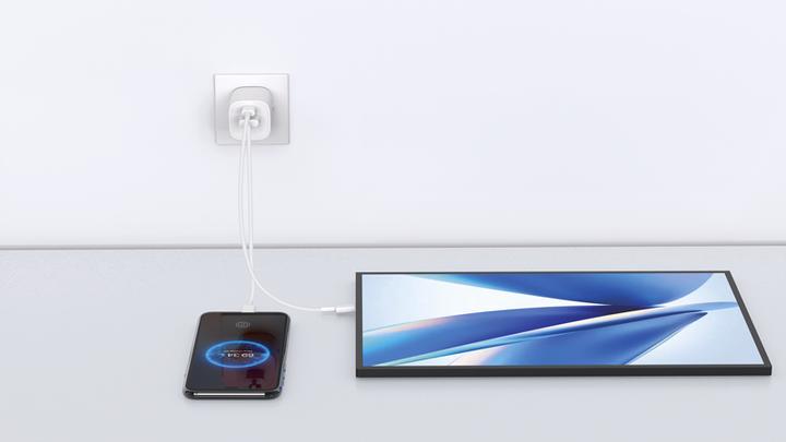 Actual product image Steffen Ladeadapter GaN 33W PD 1xUSB-A + 1xUSB-C max. 3.6A ws (USB-A, USB-C, 1 x)