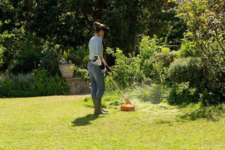 Produktbild Stihl FSA 60 R AkkuMotorsense Set mit AK 20 und AL 101 (Metallschneideblatt)