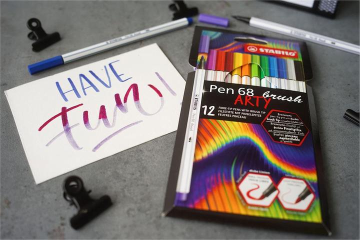 Produktbild STABILO Pen 68 Brush Arty 12er Etui (Mehrfarbig, 12 x)