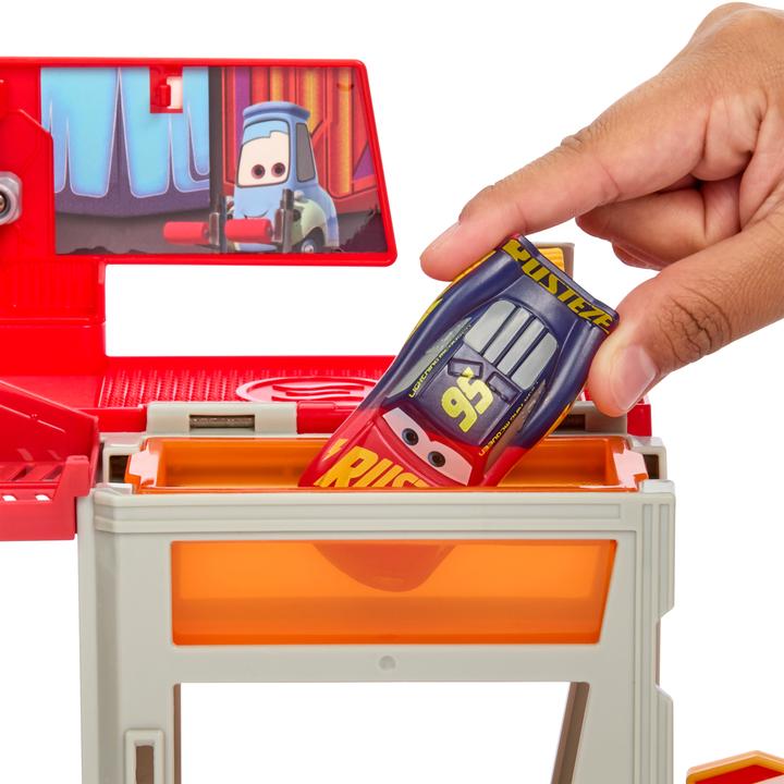 Actual product image Disney Colour Changers Mack