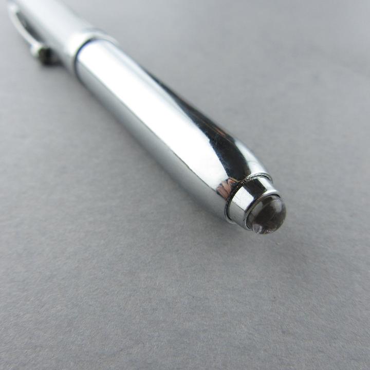 Produktbild PhoneLook Universal präzisions Stylus Touch-Pen für Touchscreens inkl. Kugelschreiber & LED 3 in 1