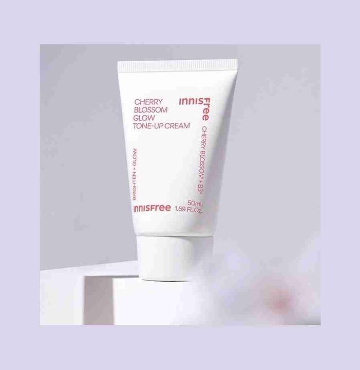 Actual product image Innisfree - Cherry Blossom Glow Tone-Up Cream 50mL (50 ml, 24h cream)