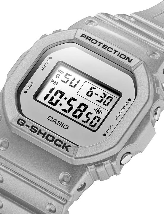 Produktbild G-Shock DW-5600FF-8ER (Chronograph, 43 mm)
