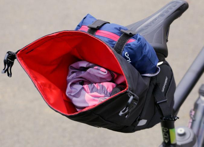Actual product image Zefal Z Adventure R5 (5 l, Saddle bag)