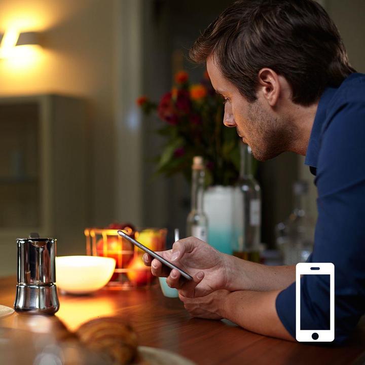 Produktbild Philips Hue White & Color Ambiance Erweiterung (E27, 10 W, 806 lm, 1 x, F)