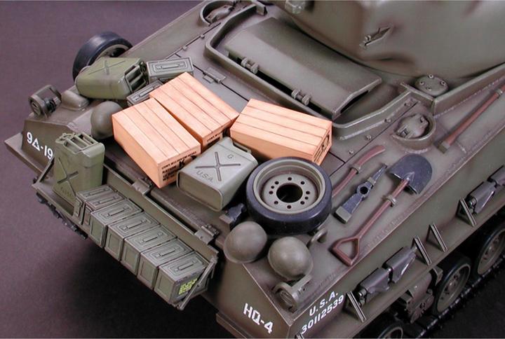Produktbild Tamiya M4 Sherman 105mm How. (Kit)