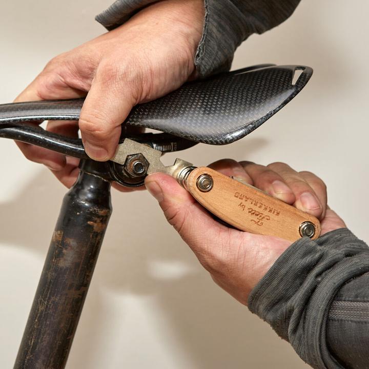 Actual product image Kikkerland 16 In 1 Bike Tool (BB68)