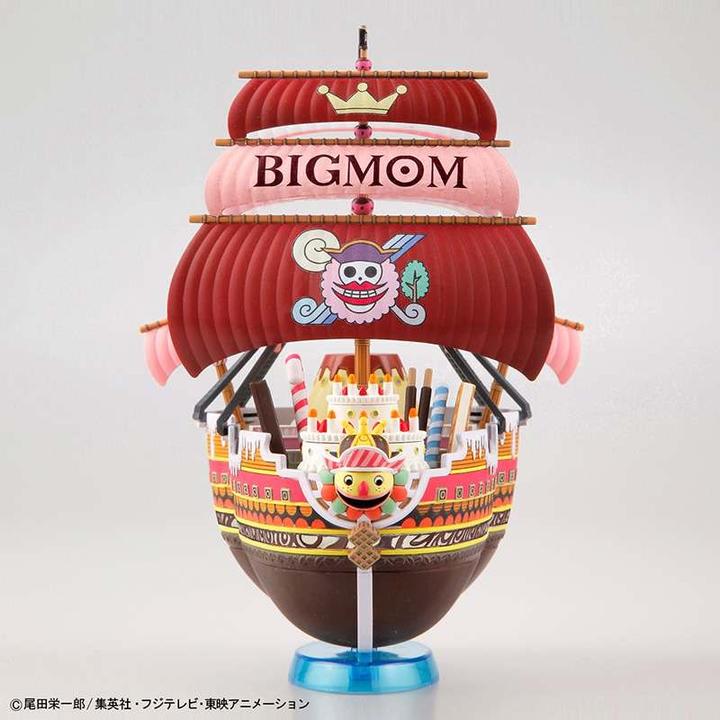 Actual product image Bandai One Piece - Queen Mama Chanter