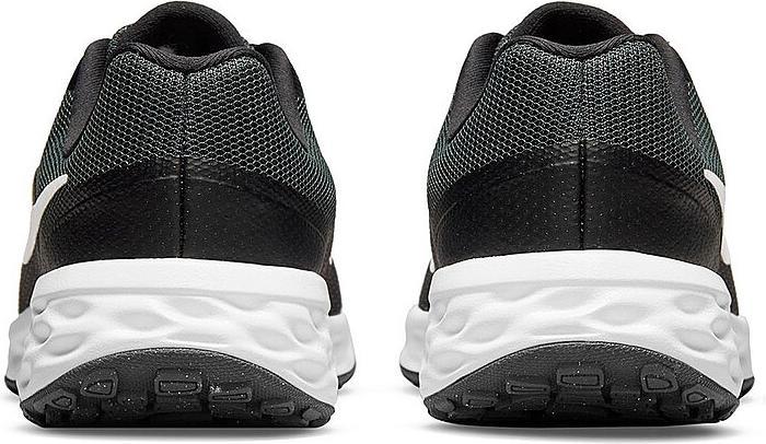 Actual product image Nike Revolution (37)