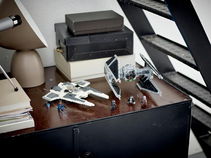 Produktbild LEGO Mandalorian Fang Fighter vs. Tie Interceptor (75348, LEGO Star Wars)