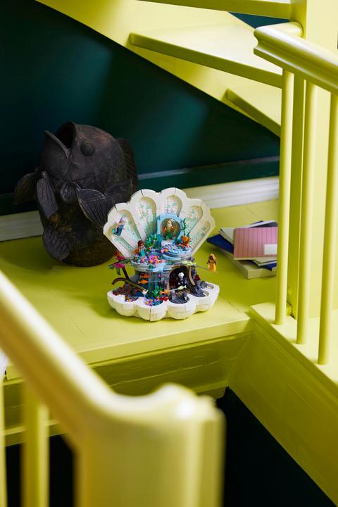 Actual product image LEGO La Conchiglia Reale della Sirenetta 43225 (43225, LEGO Disney)