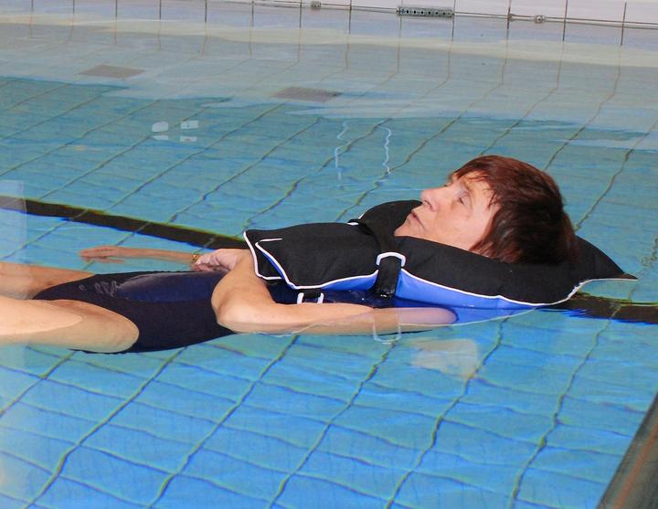 Actual product image Sport-Thieme Therapy neck swimming collar