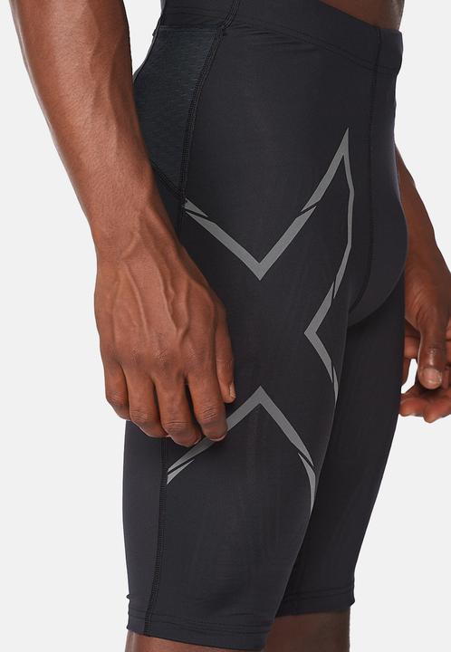 Produktbild 2XU Light Speed Compression (XL)
