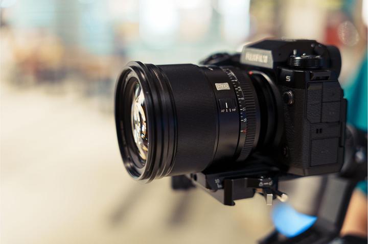 Image du produit Viltrox XF AF 75mm F1.2 (Fujifilm X, APS-C / DX)