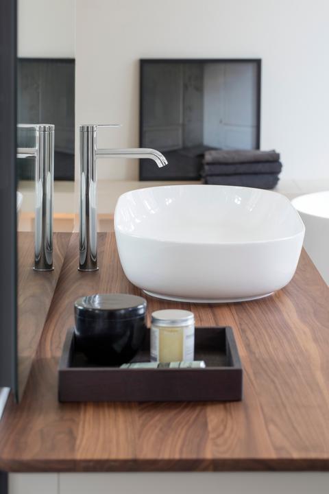 Actual product image Duravit Single lever washbasin mixer C11040