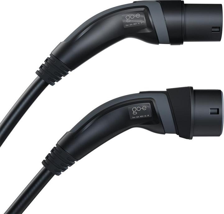 Actual product image Go-E Charging cable for electric cars with type 2 plug (Black Edition) (Type 2, 22 kW, 32 A, 7.50 m)