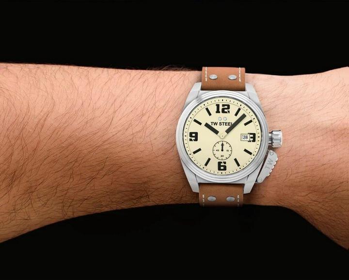 Actual product image TW-Steel TW1000 Canteen Limited Edition 42mm 10ATM (Analogue wristwatch, 42 mm)