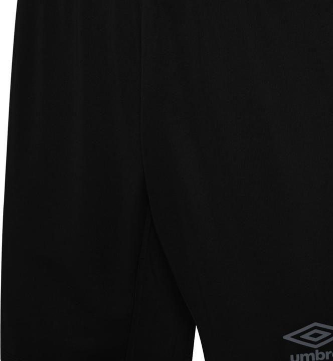 Actual product image Umbro Four shorts (140)