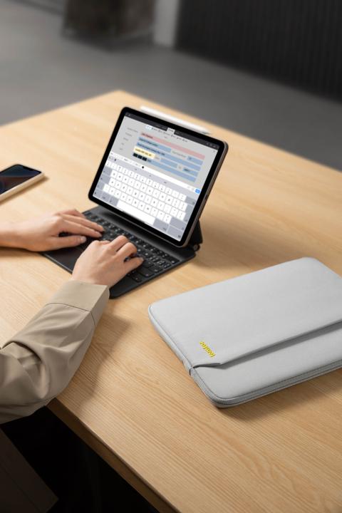 Produktbild tomtoc Light-B18 (iPad Pro 12.9 2020 (4. Gen), iPad Pro 12.9 2018 (3. Gen), iPad Pro 12.9 2021 (5. Gen), iPad Pro 12.9 2022 (6. Gen))