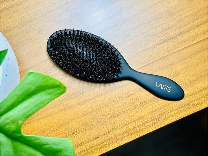 Actual product image Varis Smoothing Brush