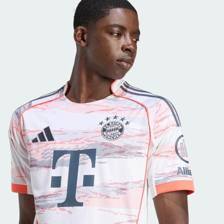 Actual product image adidas FC Bayern München Auswärts Trikot (XXL)