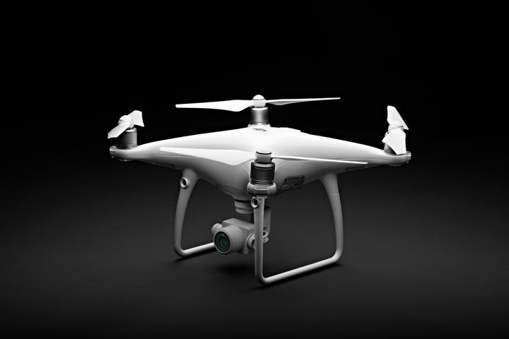 Produktbild DJI Phantom 4 Advanced+ (30 min, 1368 g, 20 Mpx)
