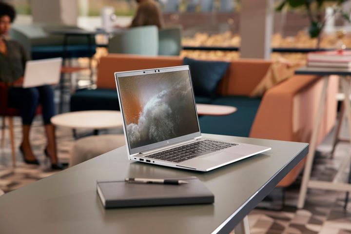 Produktbild HP EliteBook 845 G8 (14", AMD Ryzen 5 Pro 4650U, 16 GB, 512 GB, DE)