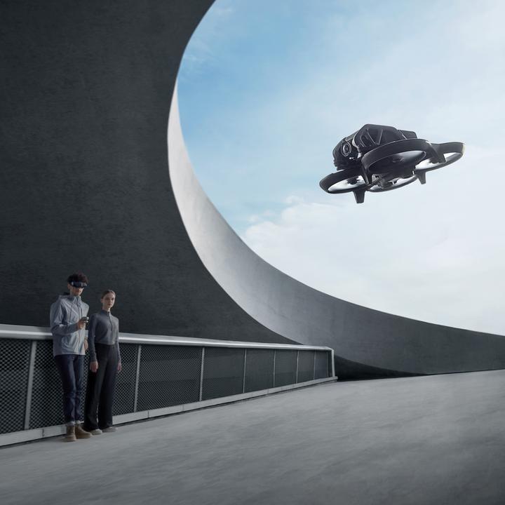 Produktbild DJI Avata Pro-View Combo (18 min, 410 g, 48 Mpx)