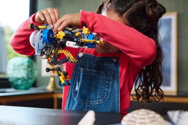 Productafbeelding LEGO Tiefseeforscher U-Boot (42201, LEGO Technic)