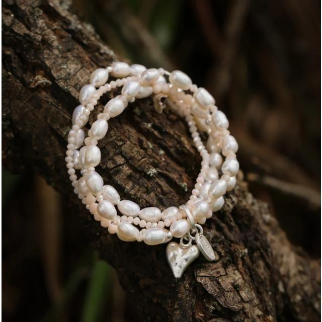 Image du produit Andreani Armband aus echten Süsswasserperlen mit Herzanhänger rosa von (19 cm)