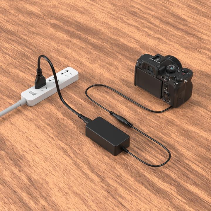 Immagine prodotto SmallRig NP FZ100 Dummy Battery with Power Adapter (European standard) (Batteria della fotocamera)