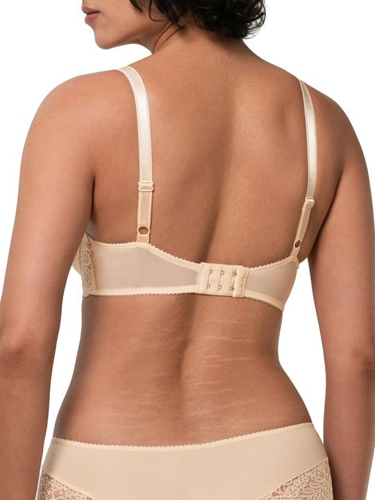 Actual product image Triumph Amourette Spotlight underwired bra (70 B, pack of 2)