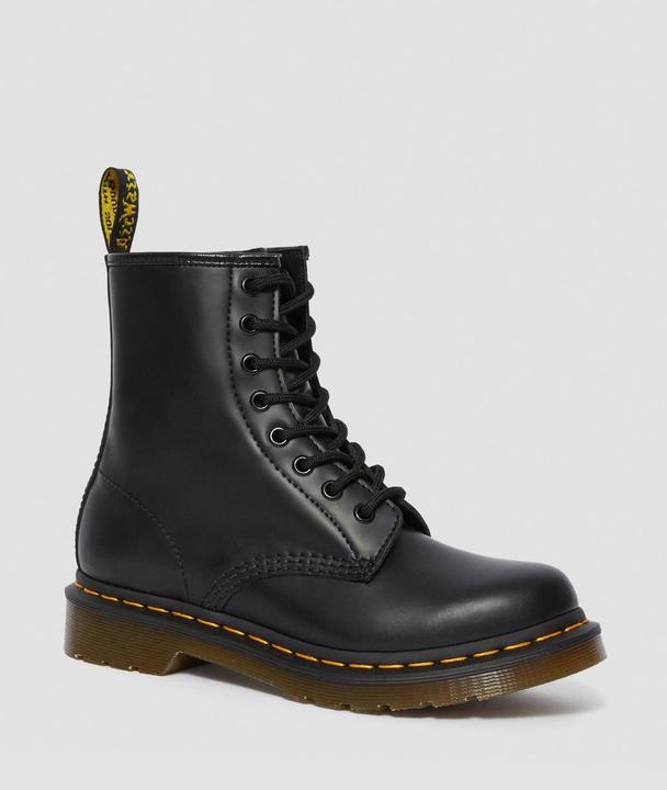 Actual product image Dr. Martens boots (38)