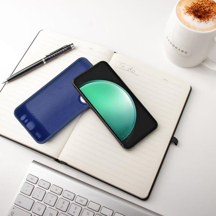 Produktbild Cadorabo Hülle für Samsung Galaxy S24 FE im Liquid Case Design (Samsung Galaxy S24 FE)