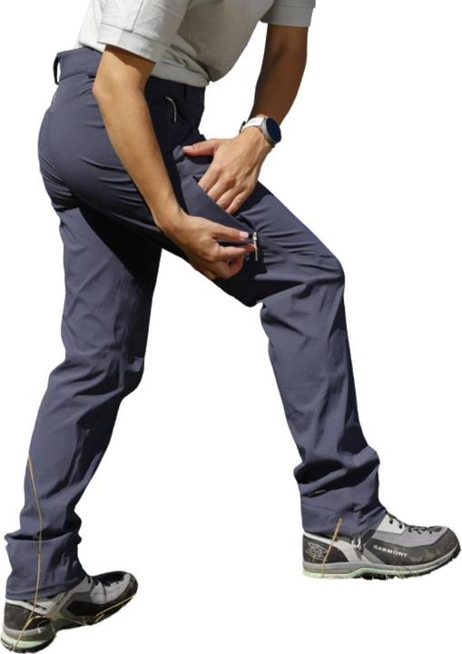 Actual product image Radys R2 Travel Softshell (44)