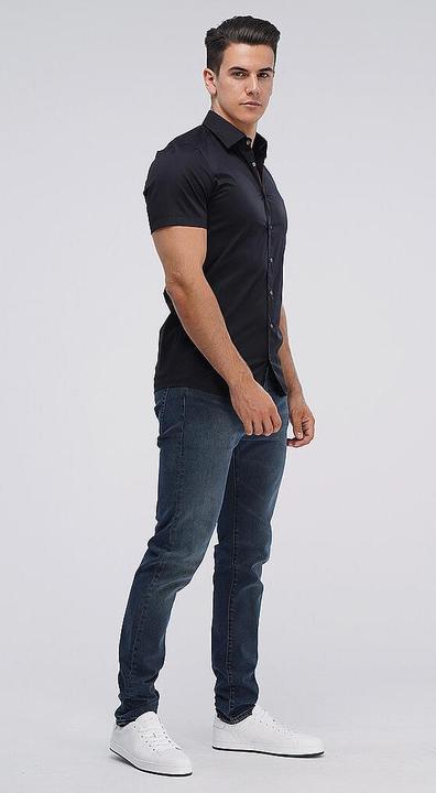 Image du produit Olymp Chemise Level 5 Bodyfit noir 1/2 manches taille 40 (40)
