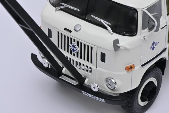 Produktbild Schuco W50 Koffer-LKW Service