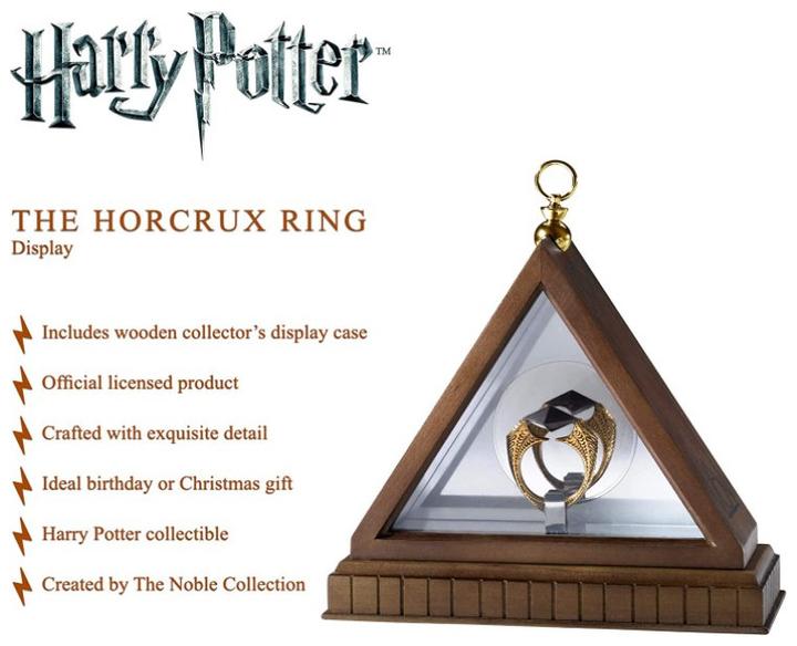 Actual product image Noble Collection Harry Potter replica 1/1 Lord Voldemort's Horcrux ring (gold plated)