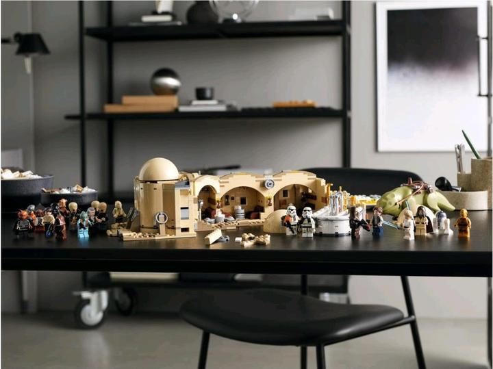 Immagine prodotto LEGO Cantina Mos Eisley (75290, Set LEGO rari, LEGO Star Wars)