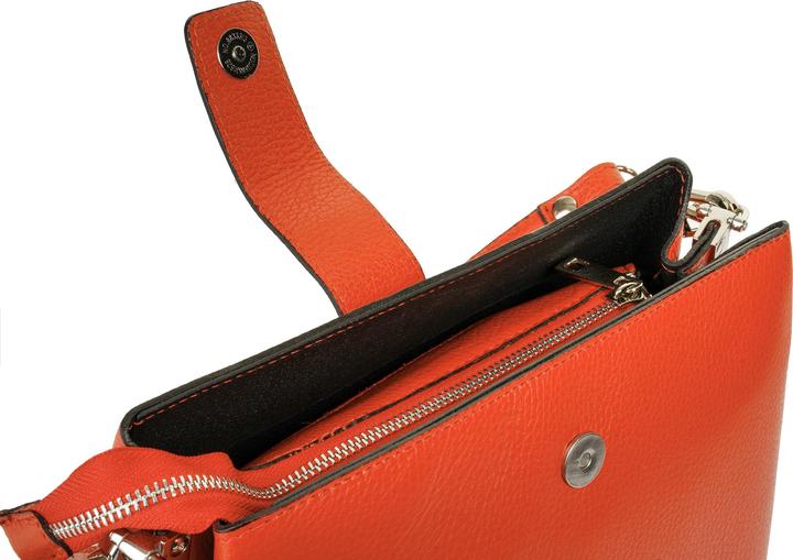 Actual product image Cluty Handtasche