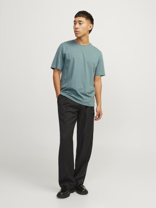 Actual product image Jack & Jones Single-coloured round neck T-shirt T-shirt (M)
