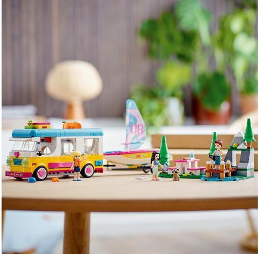 Image du produit LEGO Excursion en camping-car et en voilier (41681, LEGO Friends)