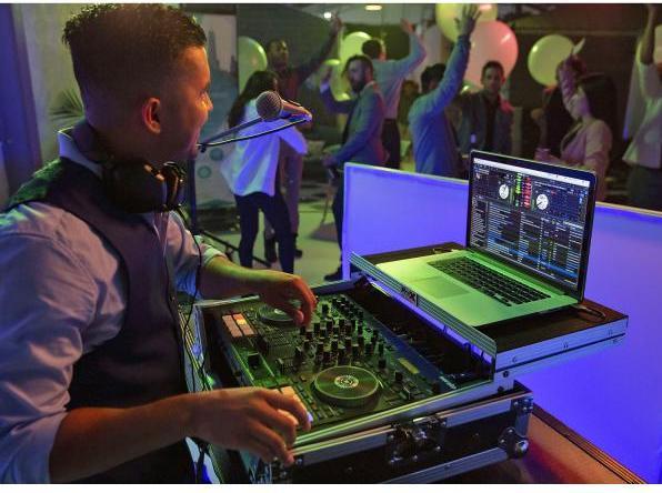 Image du produit Roland DJ-707M