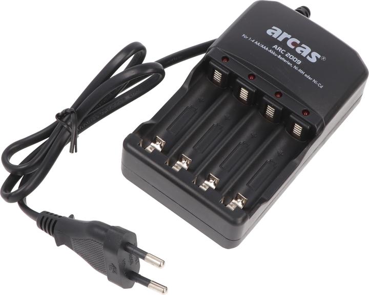 Produktbild Arcas Ladegerät inklusive 4 Mignon AA NiMH Akkus mit 2700mAh zum Sparpreis