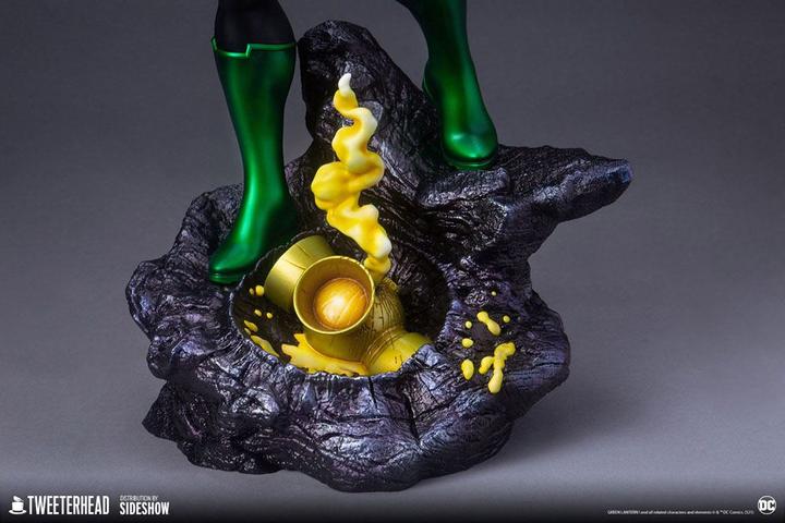 Actual product image Tweeterhead DC Comics statuette 1/6 John Stewart - Green Lantern 52 cm