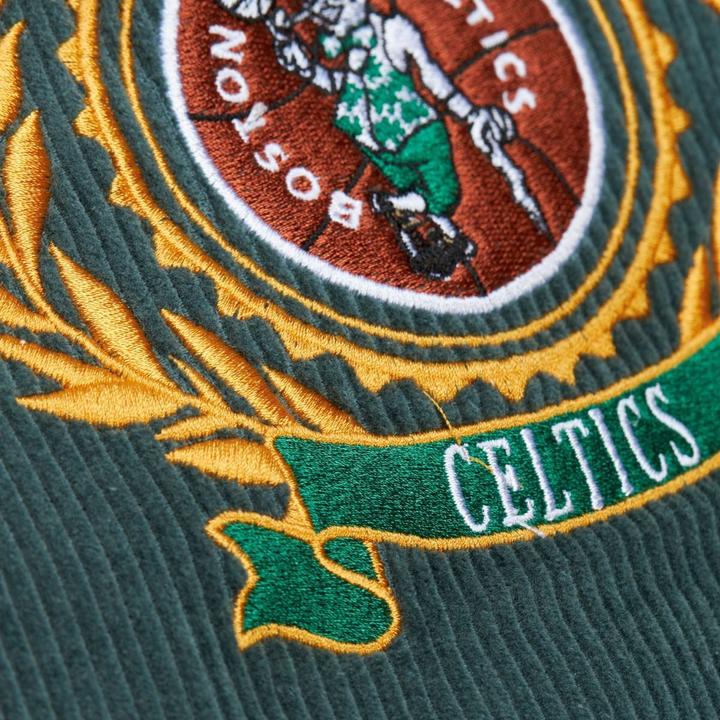 Immagine prodotto Mitchell & Ness Giacca college M&N Varsity Corduroy Sherpa - Boston Celtics - S (S)